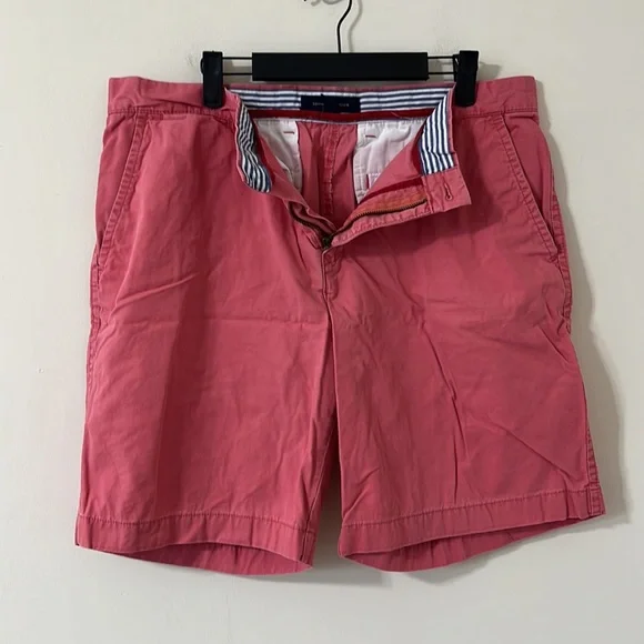Tommy Hilfiger Salmon Red Pink 9" Bermuda Twill Flat Front Chino Shorts Size 36 - Picture 4 of 8